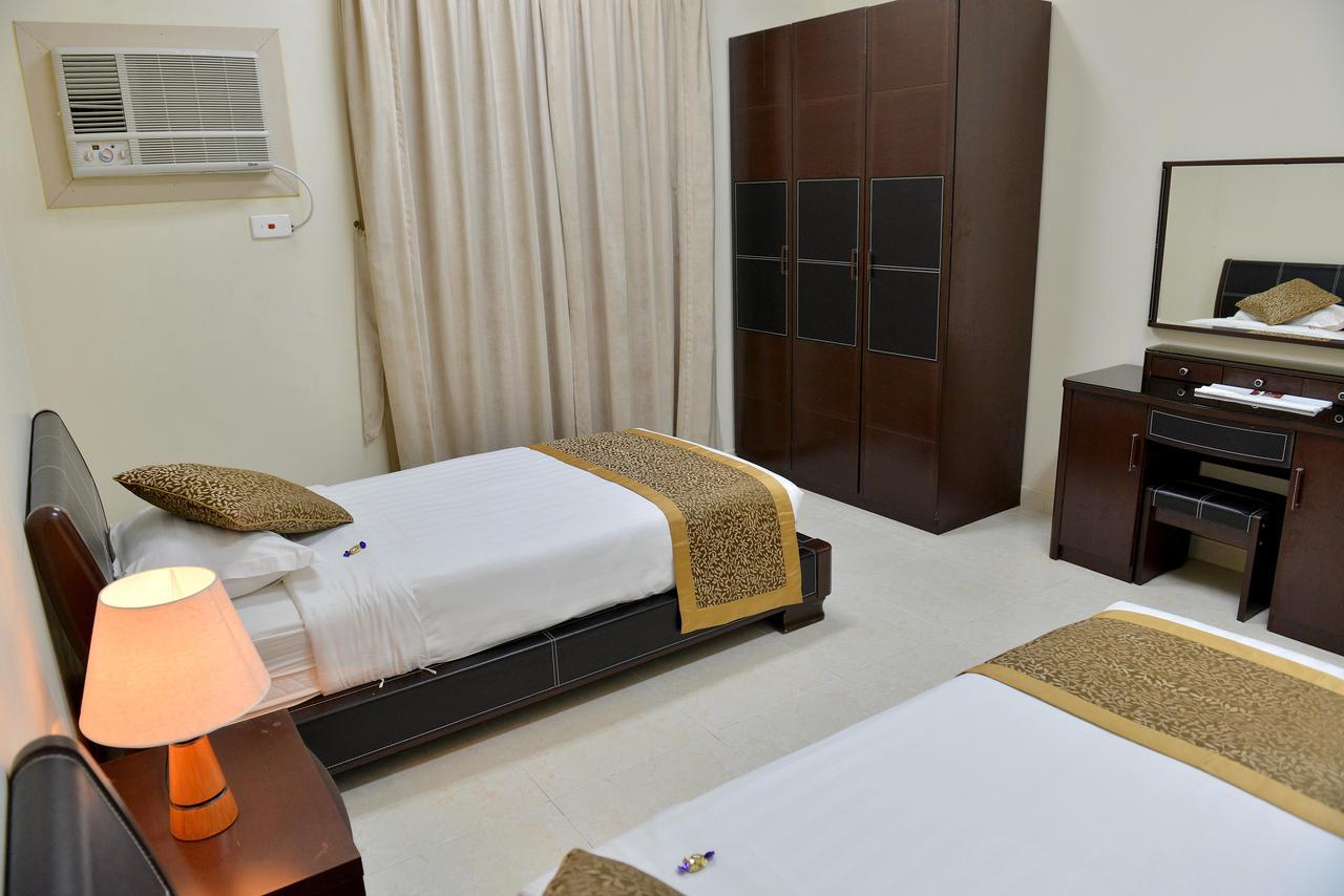Al Mawasem Al Arbaa Aparthotel Al Al Jubail Buitenkant foto