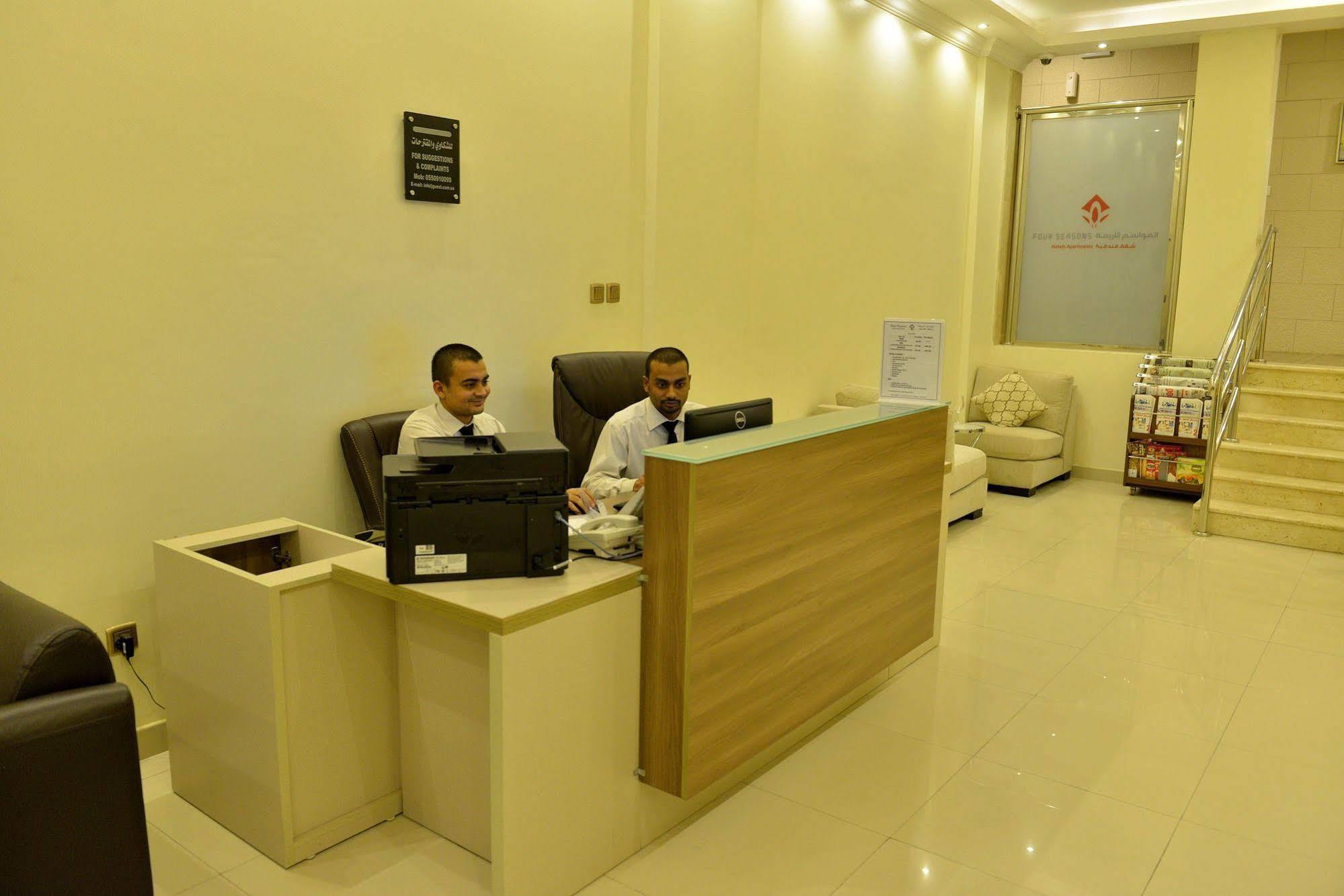 Al Mawasem Al Arbaa Aparthotel Al Al Jubail Buitenkant foto